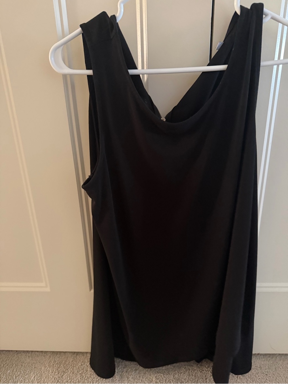 Reitmans Black Sleeveless Drape Neck Tank Top